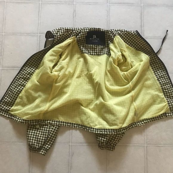 Activology Houndstooth Active Lightweight Jacket - Picture 9 of 14